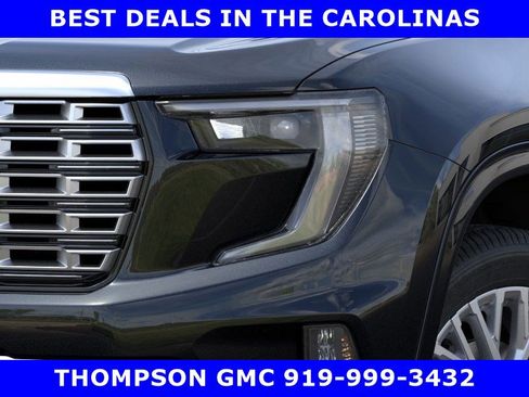 New 2026 GMC Acadia Denali w/ Super Cruise Package image 10