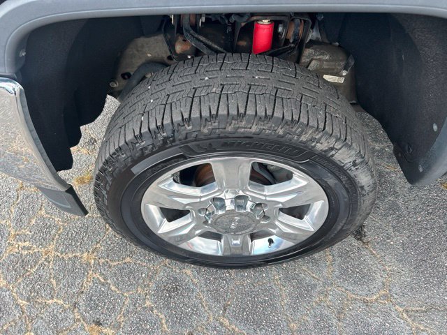 Used 2019 GMC Sierra 2500 SLT w/ Duramax Plus Package AWD/4WD image 29