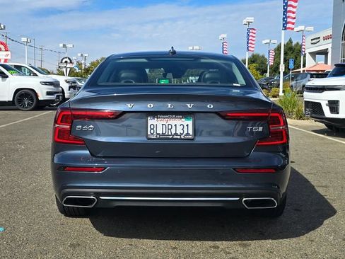 Used 2019 Volvo S60 T5 Inscription FWD image 5