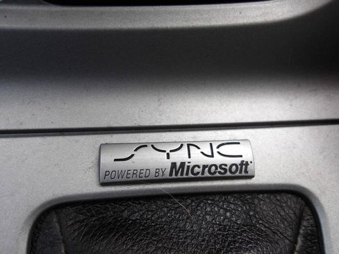 Used 2013 Ford Focus SE FWD image 14