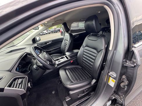 Used 2024 Ford Edge SEL w/ Convenience Package AWD/4WD image 9