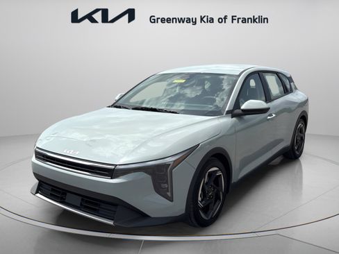 New 2026 Kia K4 EX FWD image 3