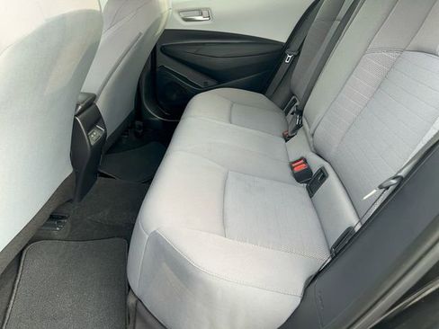 Used 2025 Toyota Corolla SE image 13