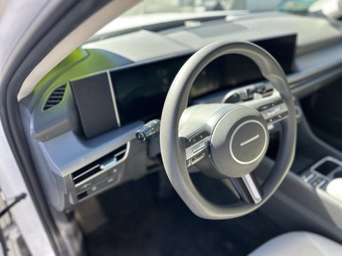 Used 2025 Hyundai Sonata SEL image 10