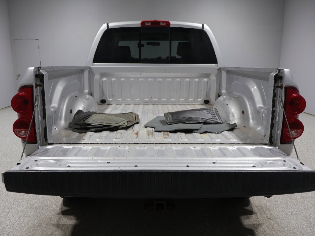 Used 2007 Dodge Ram 1500 Truck SLT w/ Mopar Chrome Edition Group AWD/4WD image 9