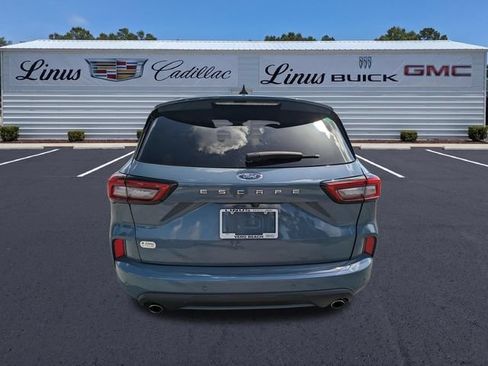 Used 2023 Ford Escape ST-Line w/ Tech Pack #1 FWD image 5