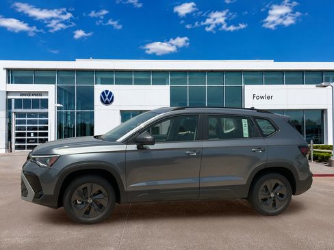 New 2026 Volkswagen Taos S FWD image 8