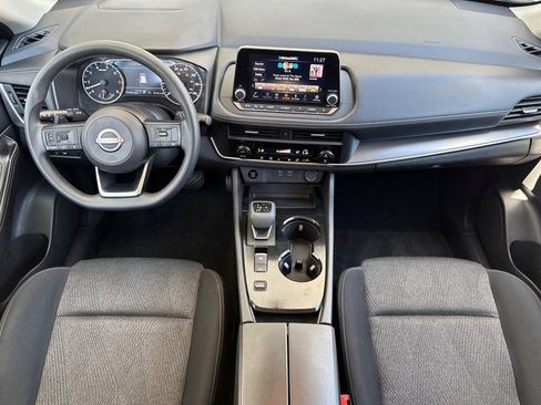 Used 2024 Nissan Rogue SV FWD image 14