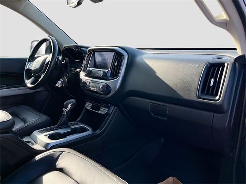 Used 2022 Chevrolet Colorado ZR2 w/ ZR2 Midnight Special Edition image 29