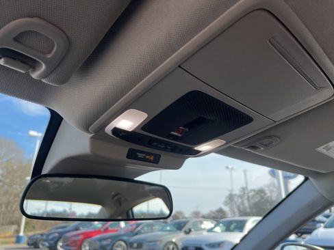 Used 2025 Honda Accord LX image 18