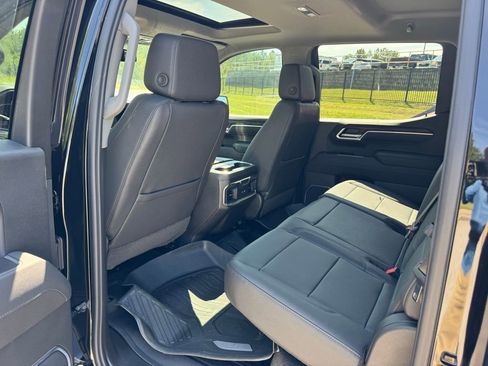 New 2026 GMC Sierra 1500 SLT w/ SLT Premium Plus Package image 22