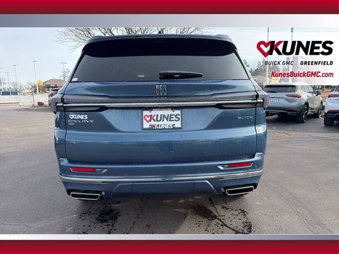 New 2026 Buick Enclave Avenir w/ Super Cruise Package image 8