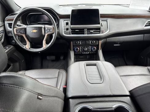 Used 2023 Chevrolet Suburban High Country w/ Premium Package 2 image 10