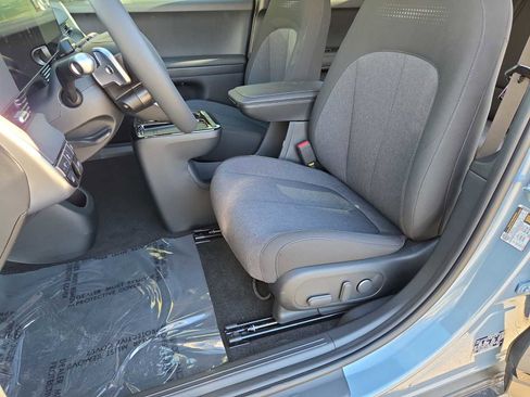 New 2026 Hyundai Ioniq 5 SE image 17