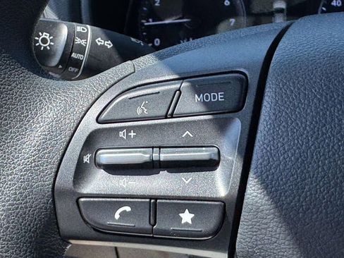 Used 2023 Hyundai Kona SEL AWD/4WD image 18