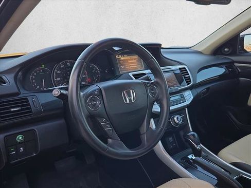 Used 2015 Honda Accord EX-L image 10