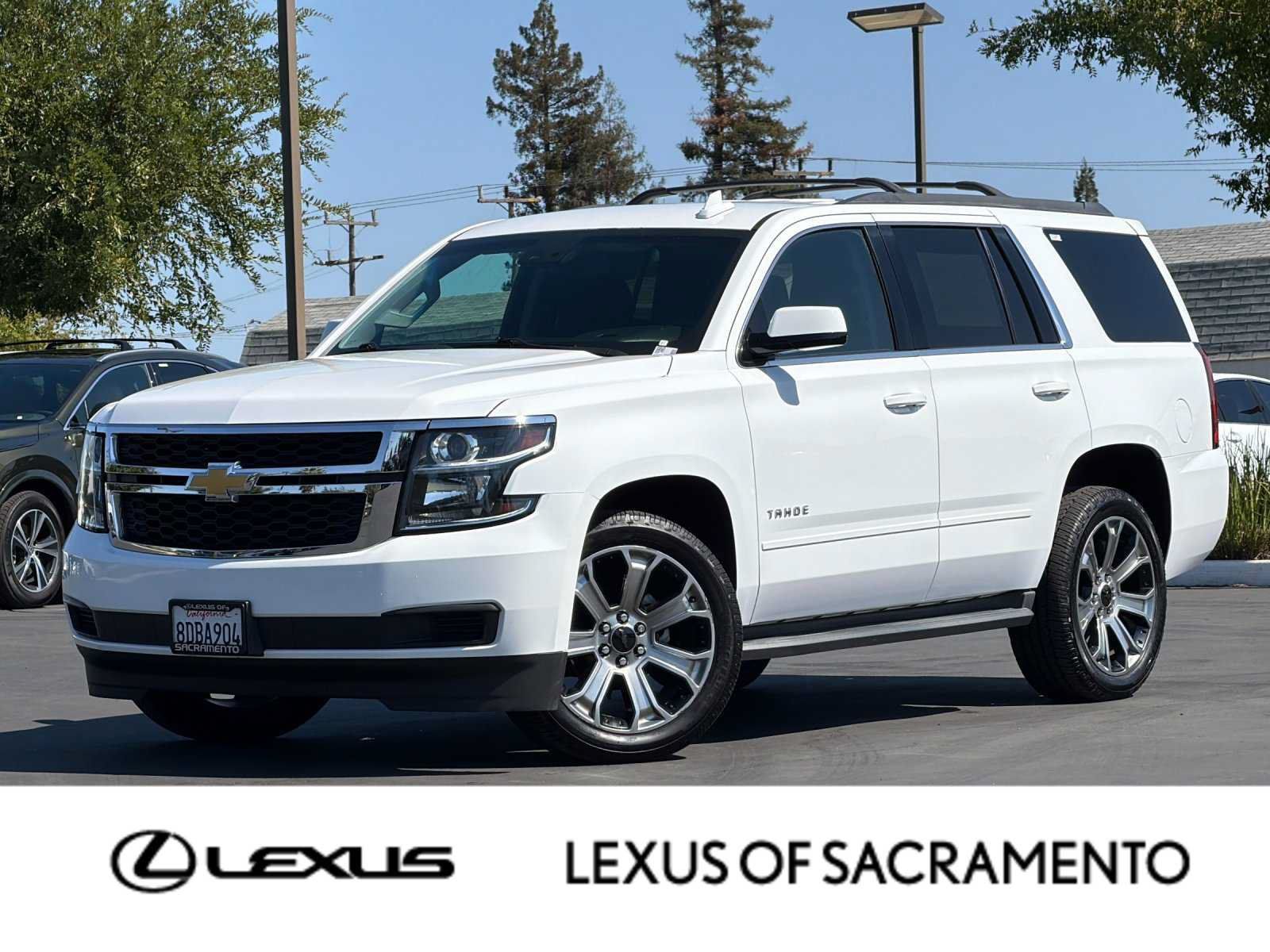 Used 2018 Chevrolet Tahoe LS w/ All-Season Package RWD image 1
