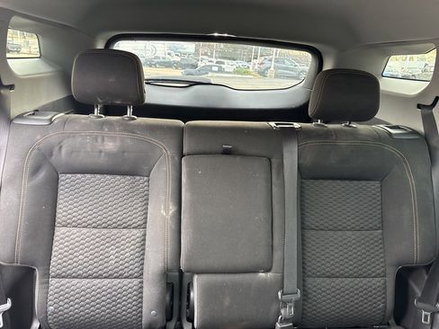 Used 2019 GMC Terrain SLE image 9