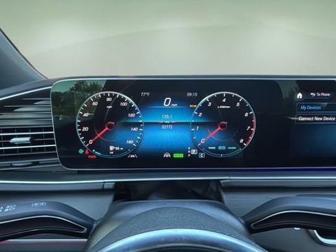 Used 2022 Mercedes-Benz GLS 450 4MATIC image 15