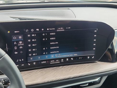 Certified 2025 Audi Q5 Premium Plus w/ Premium Plus AWD/4WD image 7