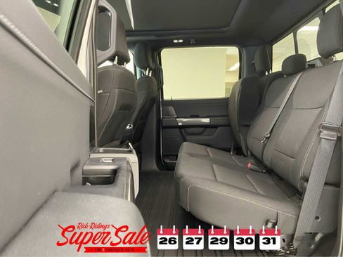 Used 2022 Ford F150 XLT w/ Equipment Group 302A High image 15