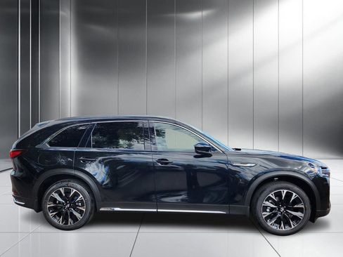 New 2025 MAZDA CX-90 Plug-In Hybrid w/ Premium Plus image 27