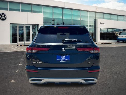 Used 2024 Mitsubishi Outlander SE AWD/4WD image 6