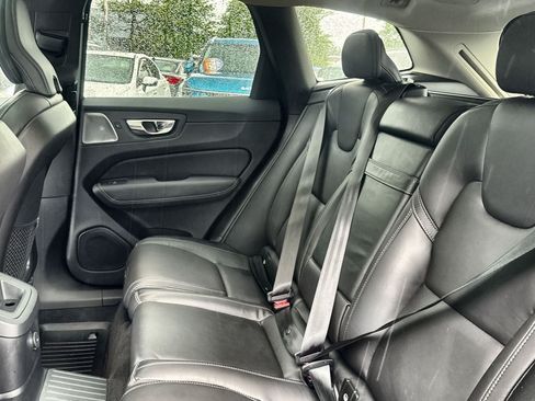 Used 2021 Volvo XC60 T8 Inscription w/ Advanced Package AWD/4WD image 25