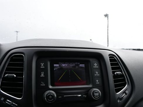 Used 2018 Jeep Compass Sport AWD/4WD image 19
