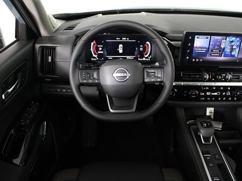 New 2026 Nissan Pathfinder Platinum w/ Cargo Package FWD image 16