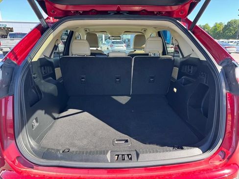 Used 2021 Ford Edge SEL w/ Convenience Package FWD image 10