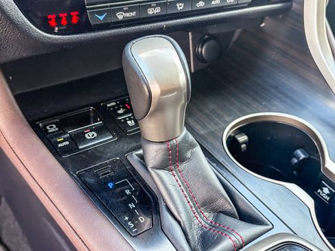 Used 2018 Lexus RX 350 AWD w/ Premium Package image 18