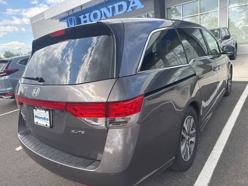 Used 2016 Honda Odyssey Touring Elite image 4