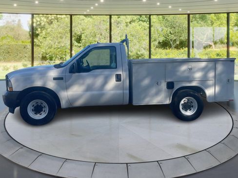 Used 2004 Ford F250 XL image 8