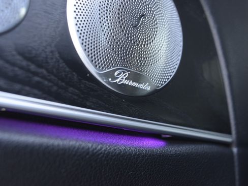 Used 2017 Mercedes-Benz E 300 image 19