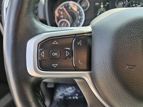 Used 2024 RAM 2500 Big Horn AWD/4WD image 27