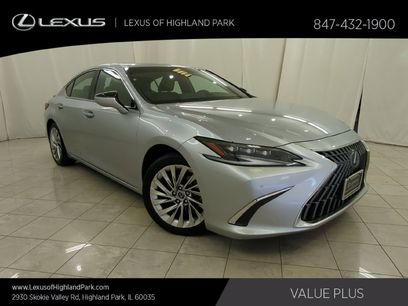 Used 2023 Lexus ES 300h w/ Accessory Package (Z2)