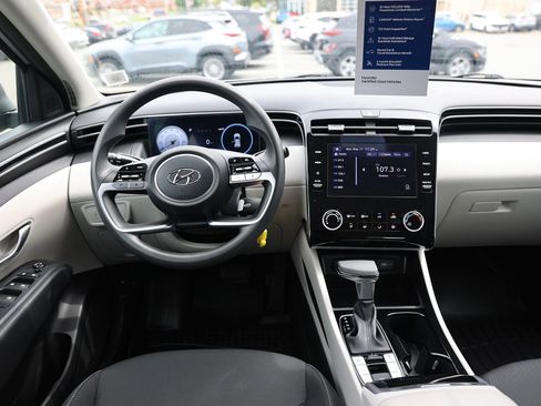 Certified 2024 Hyundai Tucson SE AWD/4WD image 15