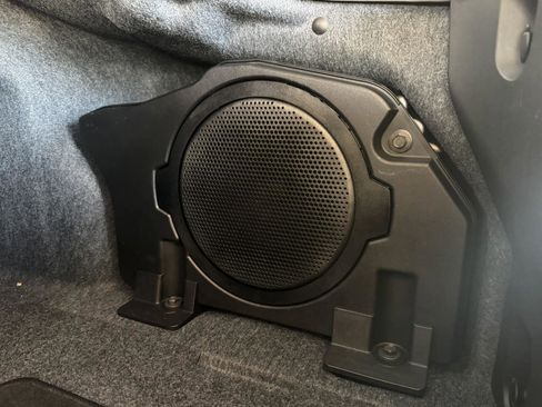 Used 2025 Ford Mustang Premium image 29