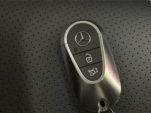 Certified 2025 Mercedes-Benz GLC 300 GLC 300 image 45