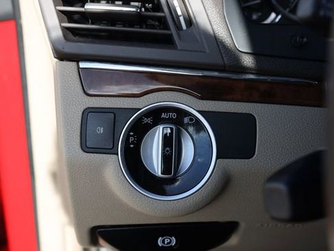 Used 2013 Mercedes-Benz E 350 E 350 2dr Coupe E350 RWD image 52