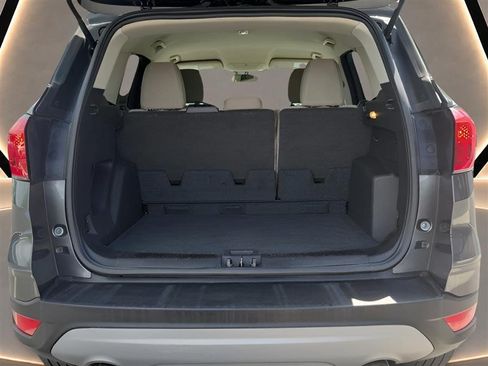 Used 2019 Ford Escape SE AWD/4WD image 8