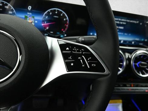 Certified 2026 Mercedes-Benz GLB 250 GLB 250 image 16