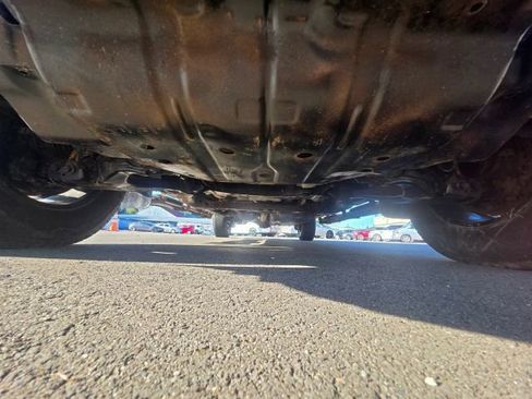 Used 2017 Toyota Tundra Limited w/ Limited Premium Package image 40