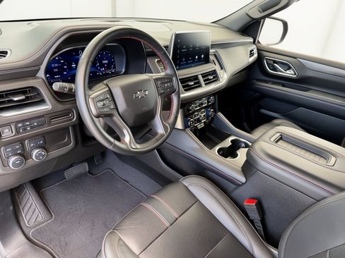 Used 2024 Chevrolet Tahoe RST w/ Luxury Package AWD/4WD image 4