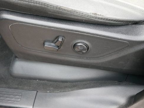 Used 2020 RAM 1500 Big Horn AWD/4WD image 20