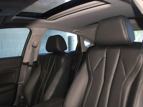 Certified 2026 Acura Integra FWD image 24