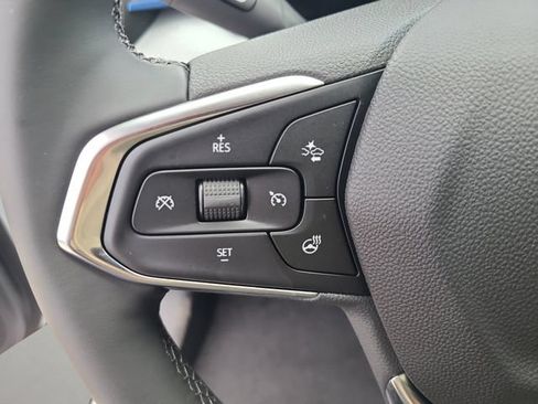 New 2026 Chevrolet Trax LT w/ Midnight Edition FWD image 23