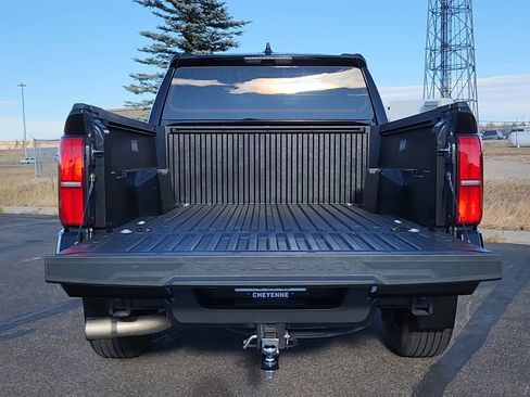 Used 2024 Toyota Tacoma TRD Sport image 19