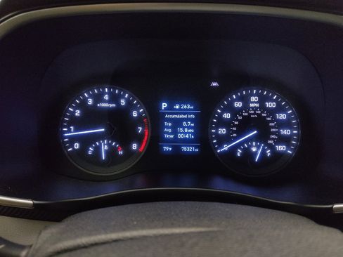 Used 2021 Hyundai Tucson Value FWD image 23